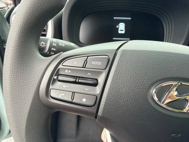 New 2026 Hyundai Venue SE FWD image 18