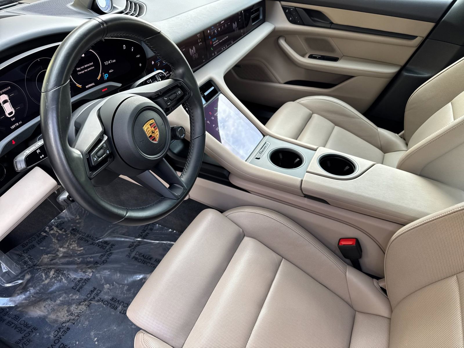 Certified 2022 Porsche Taycan 4 Cross Turismo image 4