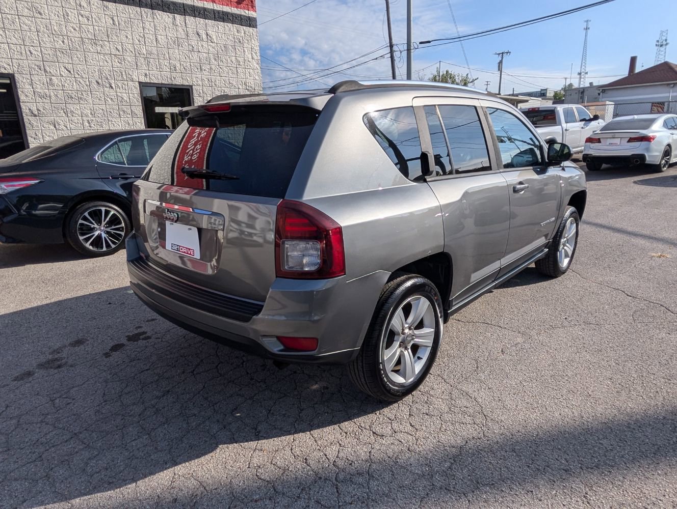 Used 2014 Jeep Compass Sport w/ Power Value Group image 6