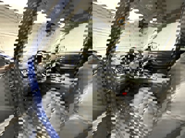 Used 2021 Nissan Rogue SV w/ Premium Package image 10