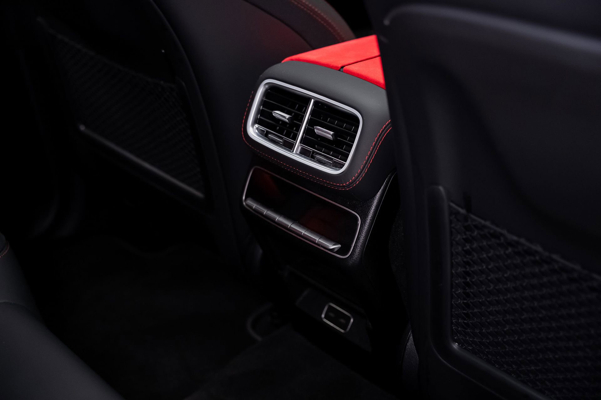 Used 2025 Mercedes-Benz GLE 53 AMG 4MATIC Coupe w/ AMG Night Package image 79