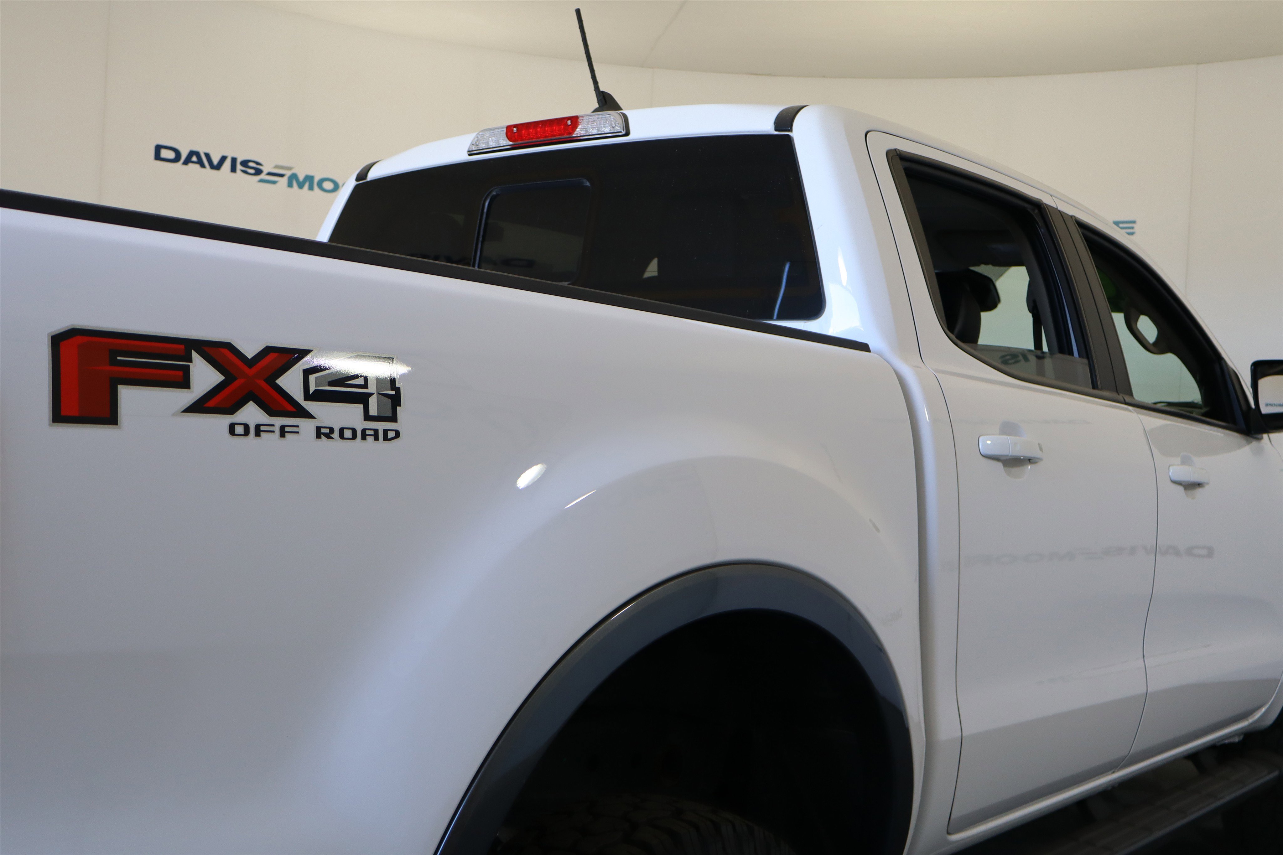 Used 2020 Ford Ranger Lariat w/ Equipment Group 501A Mid image 7