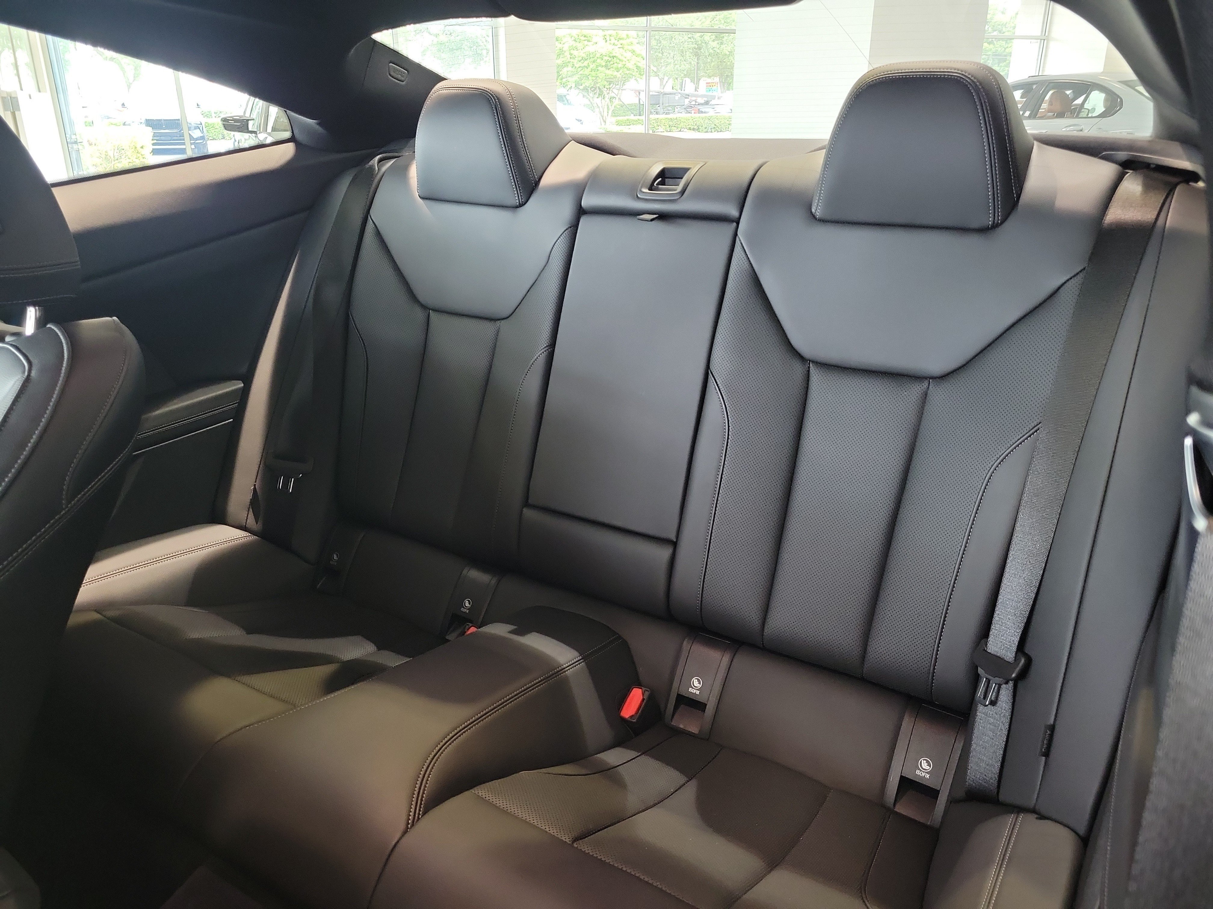 Used 2026 BMW M440i Coupe RWD image 9