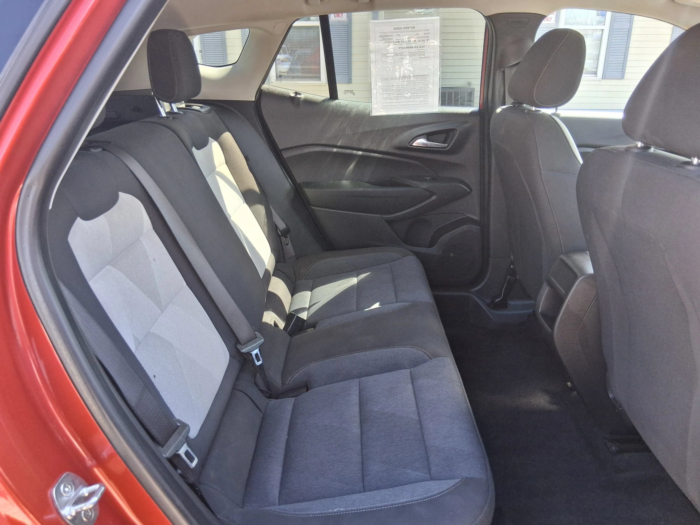Used 2024 Chevrolet Trax LS w/ LS Convenience Package FWD image 22