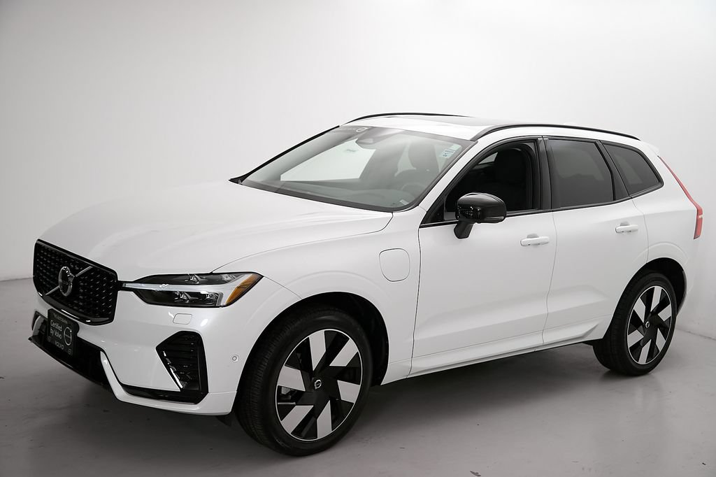 Certified 2024 Volvo XC60 T8 Plus w/ Protection Package Premier AWD/4WD image 6