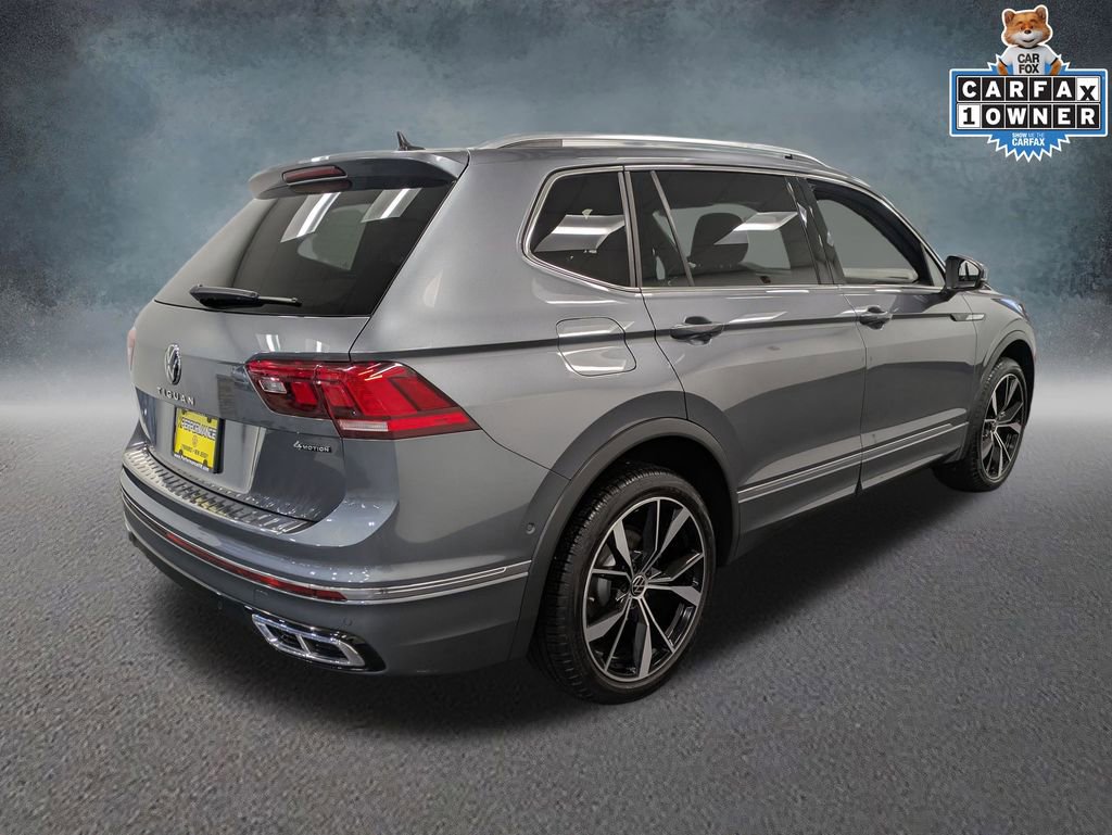Used 2022 Volkswagen Tiguan SEL R-Line image 4