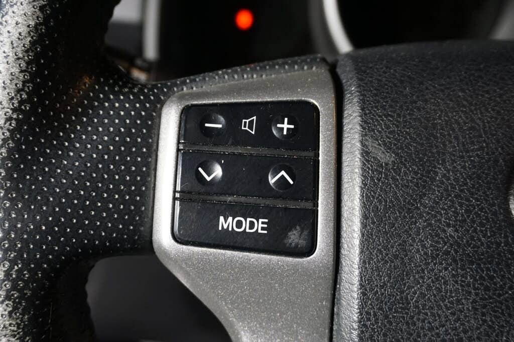 Used 2013 Toyota 4Runner Limited image 12