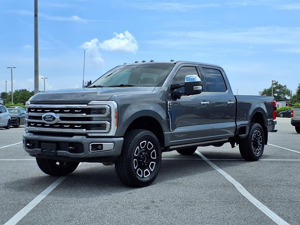 Used 2023 Ford F250 Platinum AWD/4WD image 3