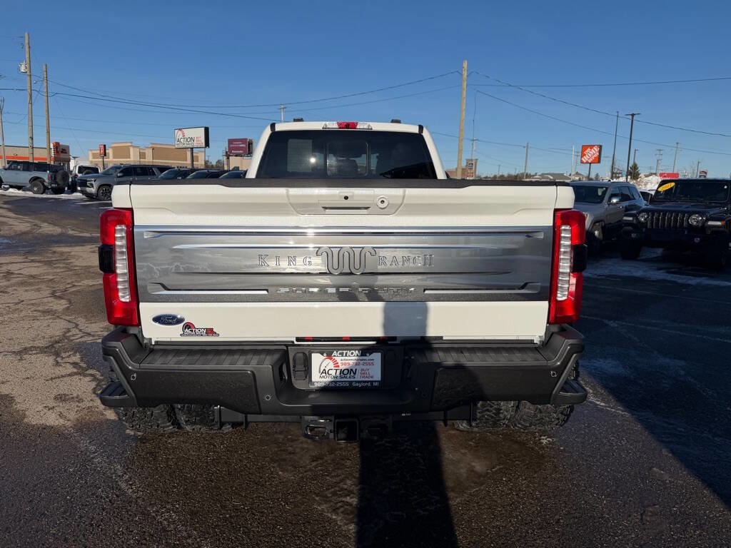 Used 2025 Ford F450 King Ranch AWD/4WD image 4