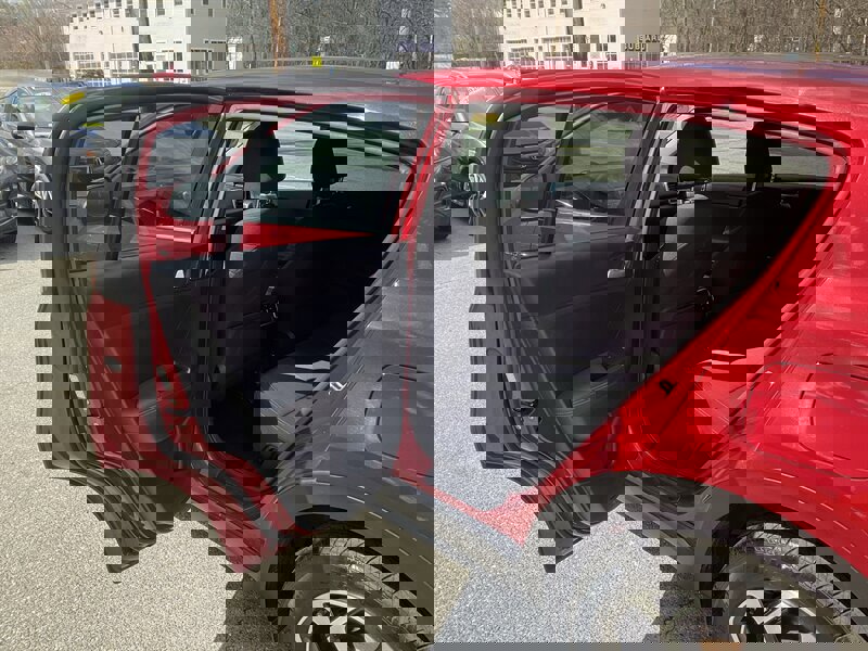 Used 2021 Kia Sportage LX image 14