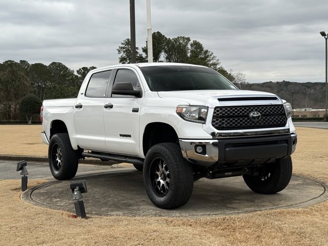 Used 2020 Toyota Tundra SR5 w/ SR5 Convenience Package image 9