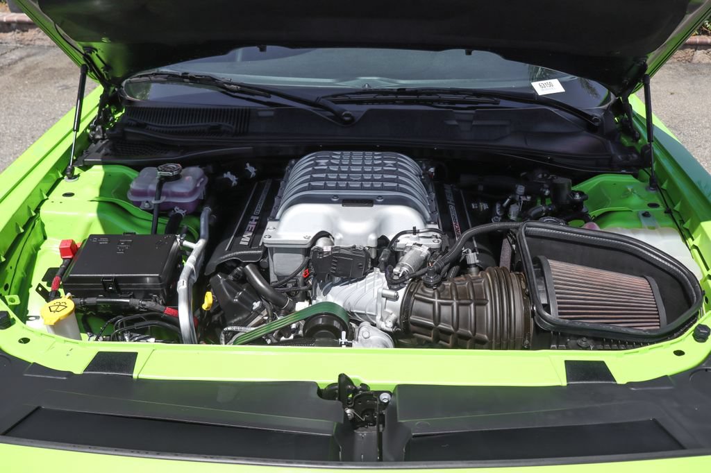 Used 2019 Dodge Challenger SRT Hellcat Redeye RWD image 11