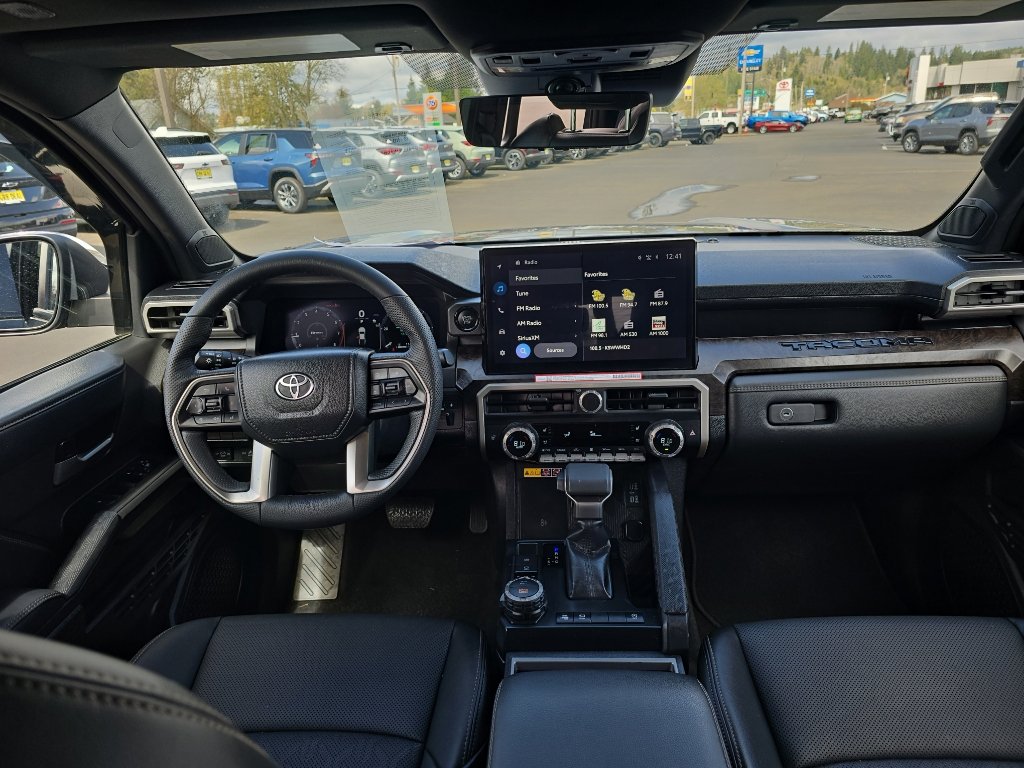 Used 2024 Toyota Tacoma Limited w/ Limited Package (LT) image 22