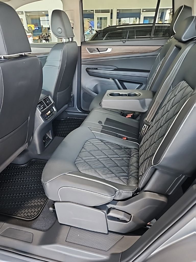 New 2026 Volkswagen Atlas SEL Premium R-Line AWD/4WD image 26