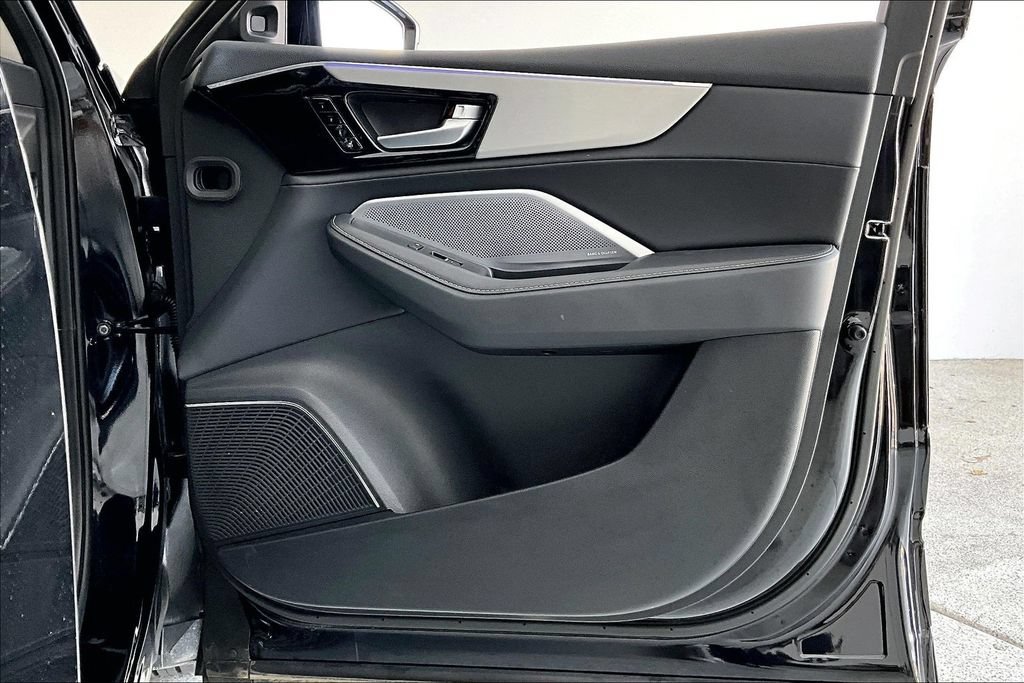 Certified 2026 Acura MDX FWD w/ Technology Package image 23