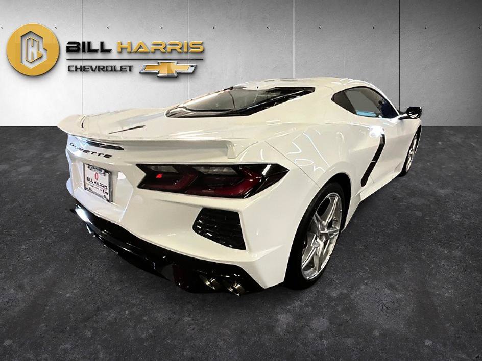 Used 2022 Chevrolet Corvette Stingray Preferred Cpe w/ 2LT RWD image 2