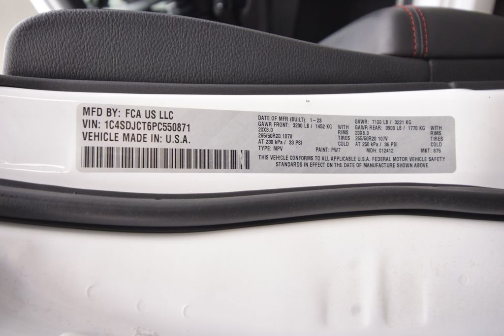 Certified 2023 Dodge Durango R/T image 33