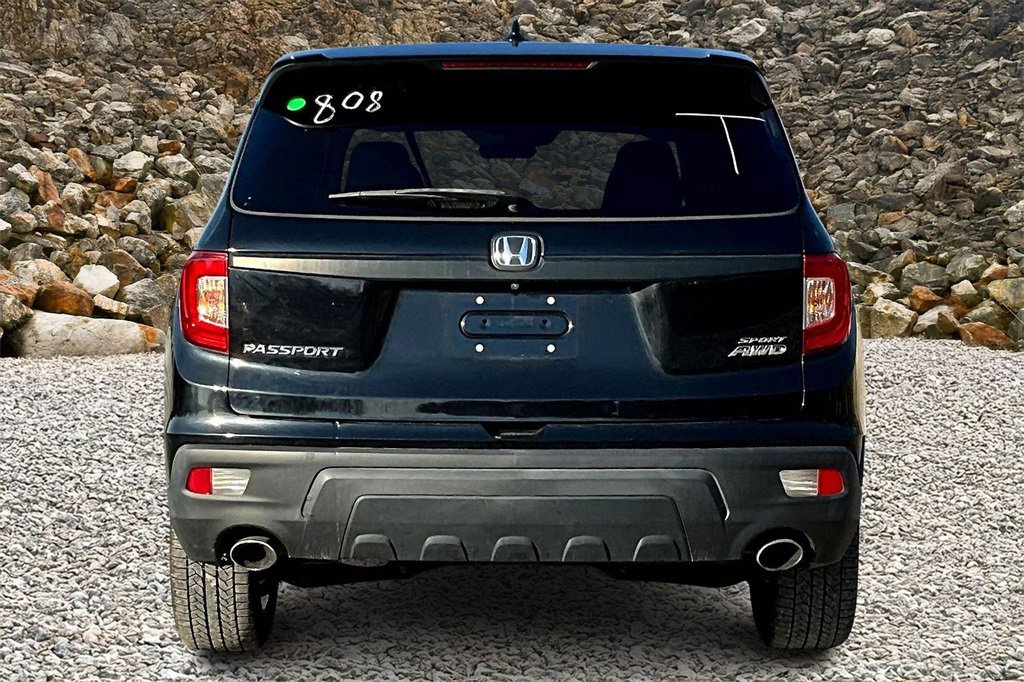 Used 2021 Honda Passport Sport image 4
