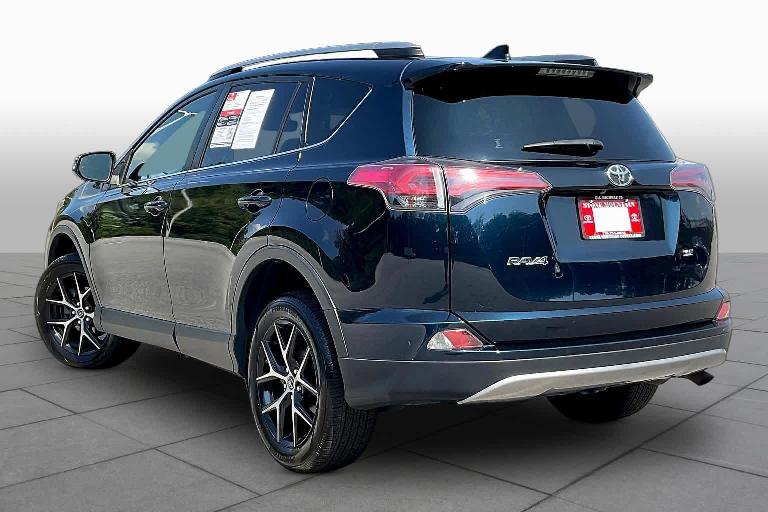Used 2017 Toyota RAV4 SE w/ Power Extra Value Package FWD image 12