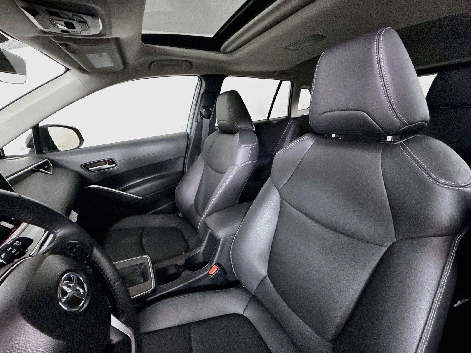 Certified 2026 Toyota Corolla Cross XLE w/ Convenience Package FWD image 3