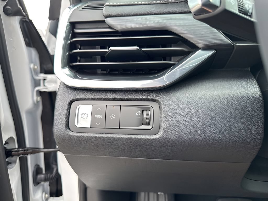 New 2026 GMC Acadia Elevation w/ Black Edition FWD image 32