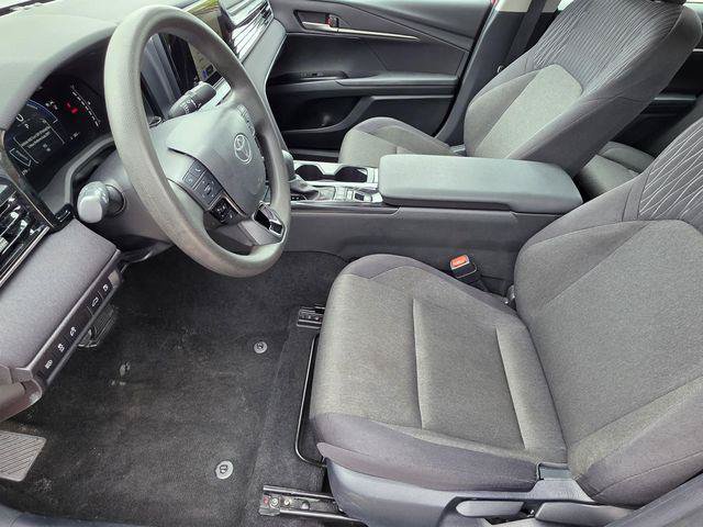 Certified 2025 Toyota Camry LE FWD image 6