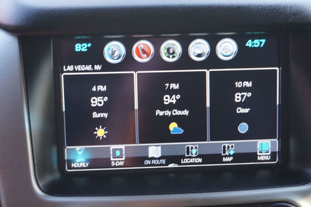 Used 2020 GMC Yukon SLT w/ Open Road Package RWD image 40