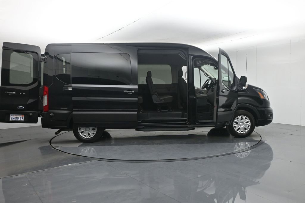 Used 2024 Ford Transit 350 XLT image 5