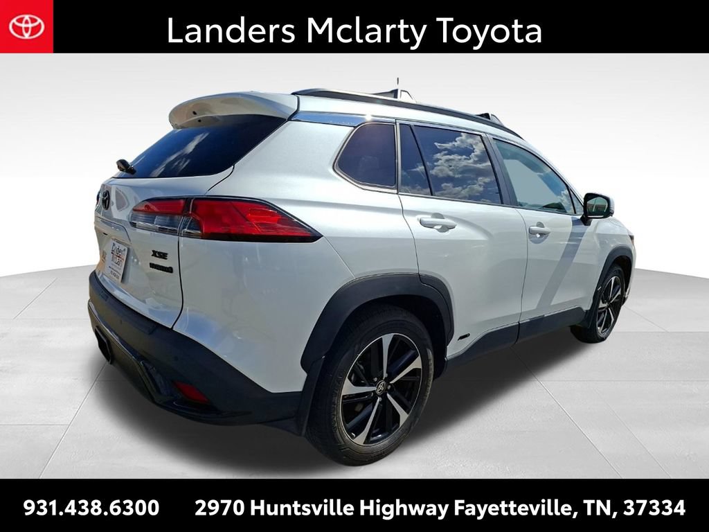 Used 2024 Toyota Corolla Cross AWD Hybrid w/ Convenience Package image 3