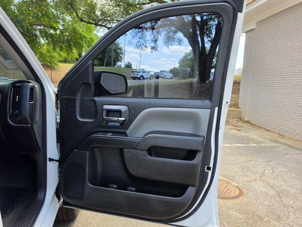 Used 2018 Chevrolet Silverado 1500 Custom w/ Texas Edition AWD/4WD image 40