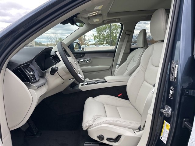 New 2026 Volvo XC90 B6 Ultra image 13