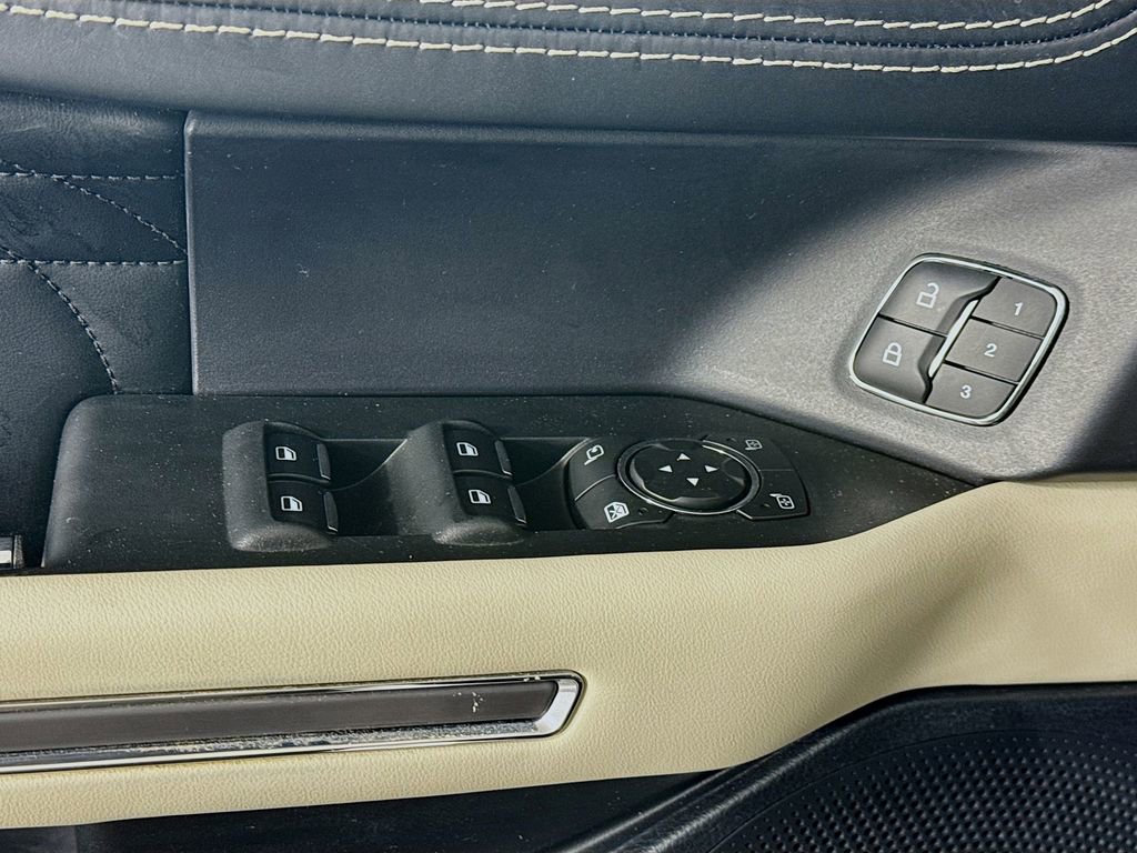 Used 2020 Ford Expedition Platinum image 20