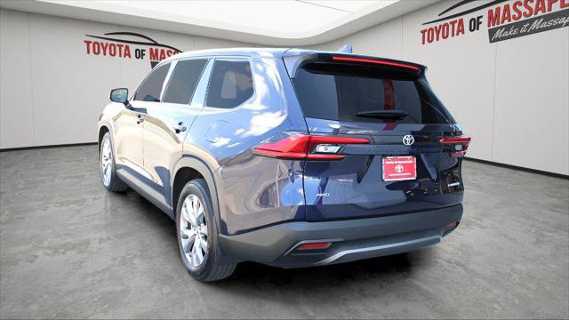 Certified 2024 Toyota Grand Highlander AWD image 3