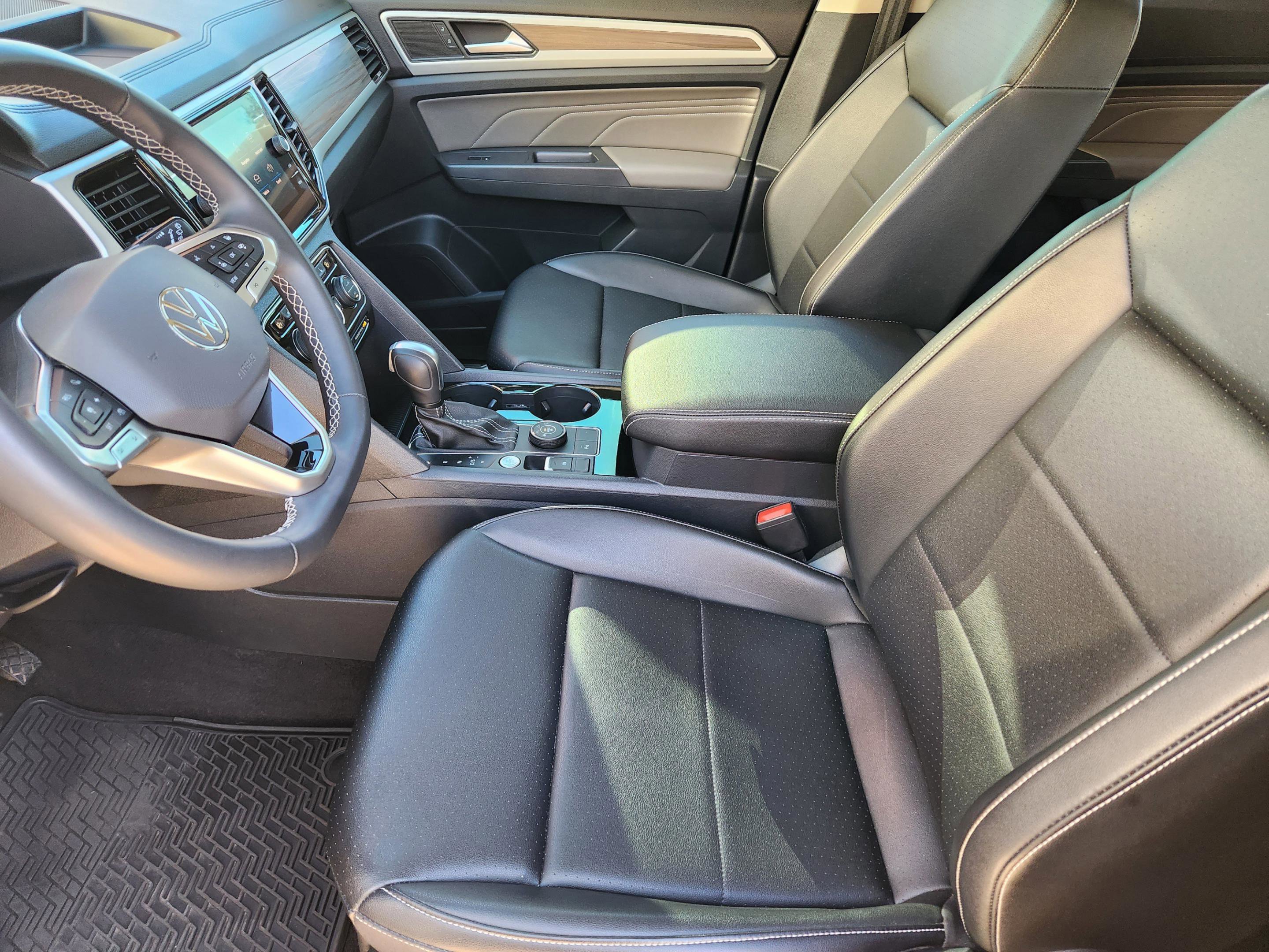 Used 2021 Volkswagen Atlas SEL image 14