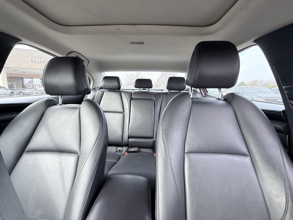 Used 2024 MAZDA MAZDA3 s image 21
