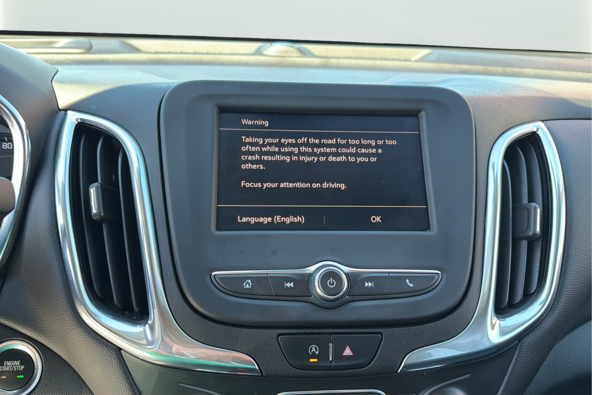 Used 2022 Chevrolet Equinox LT AWD/4WD image 25