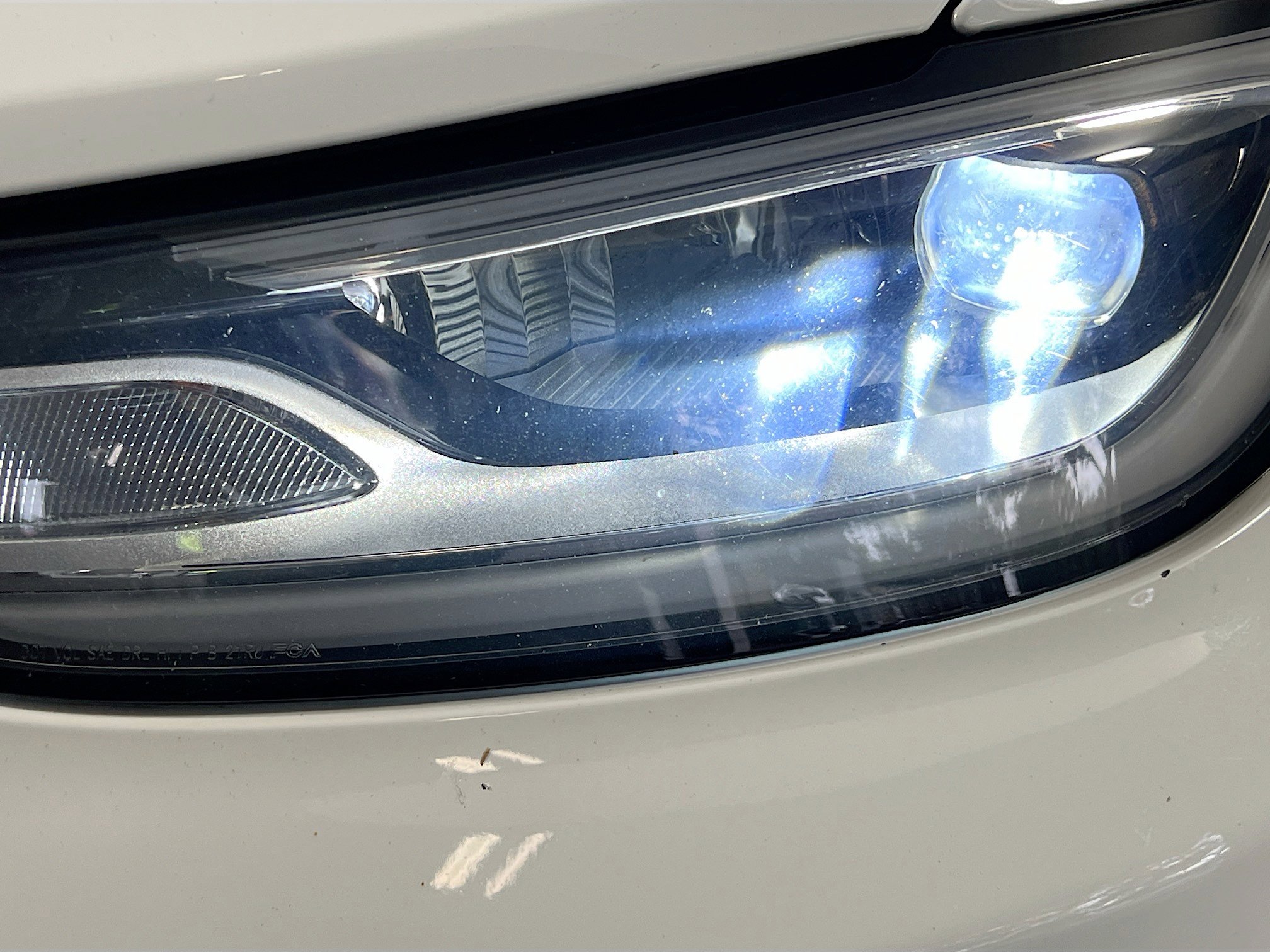 Used 2024 Chrysler Pacifica Touring-L FWD image 12