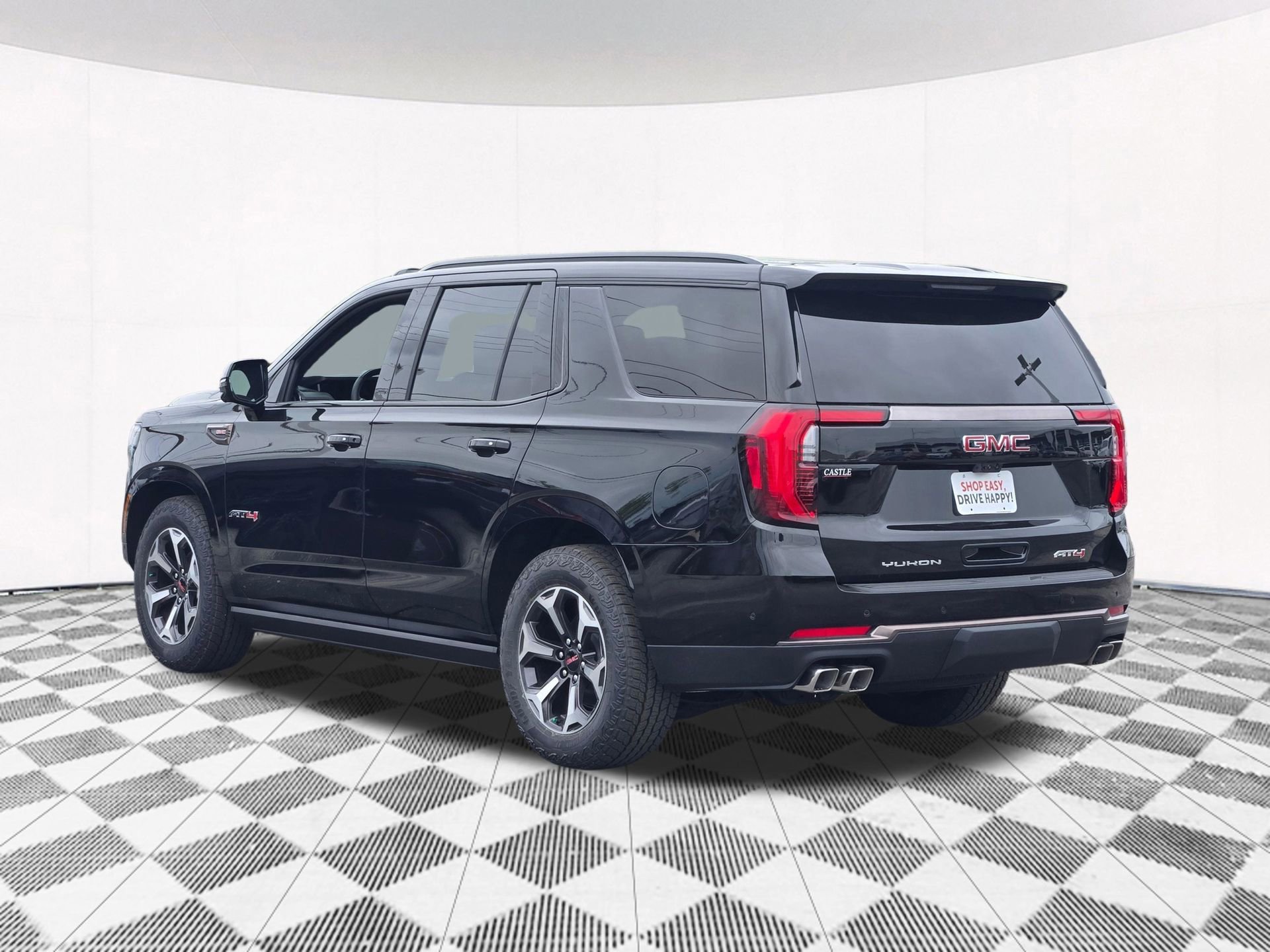 New 2026 GMC Yukon AT4 Ultimate w/ LPO, Floor Liner Package AWD/4WD image 35