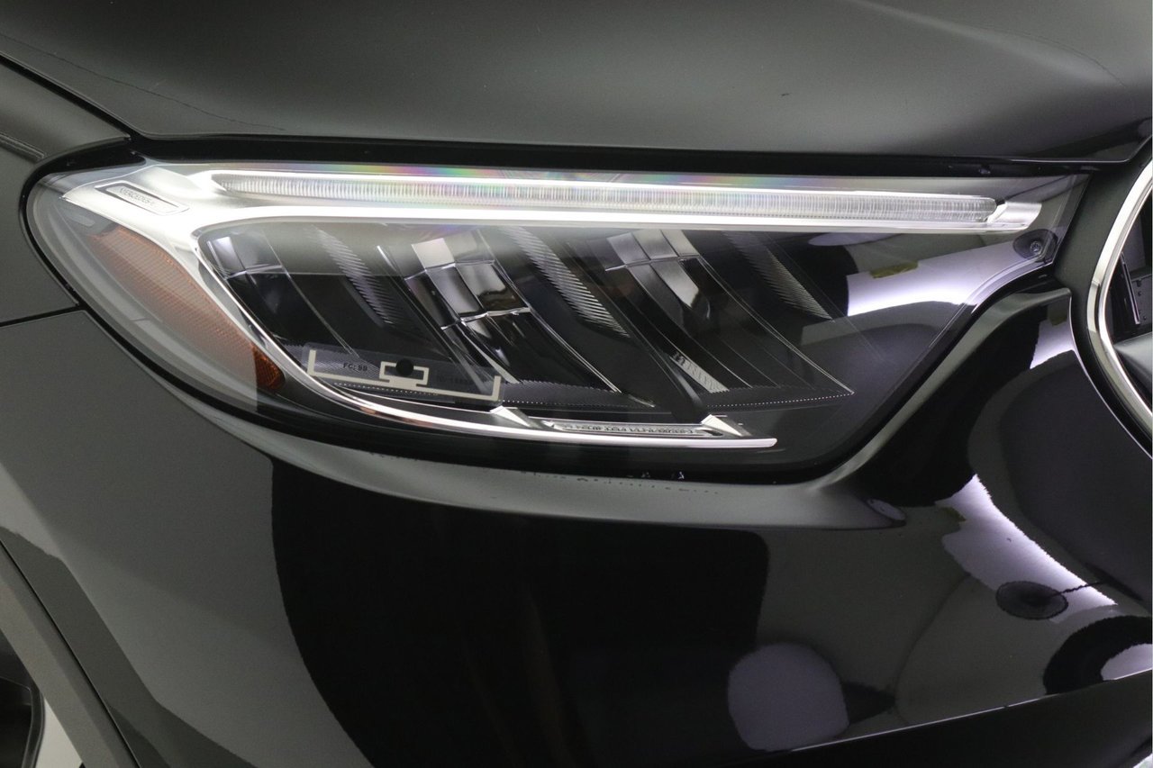 Certified 2025 Mercedes-Benz GLC 350e 4MATIC image 25