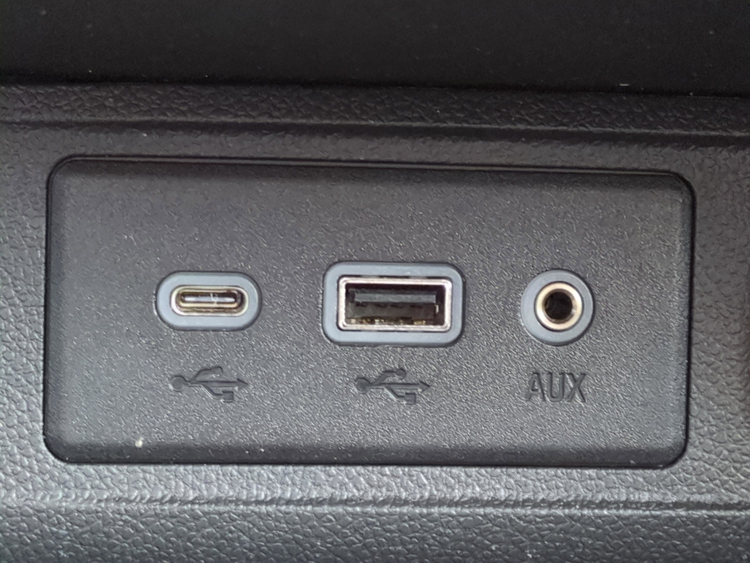 Used 2022 Buick Encore GX Select FWD image 17