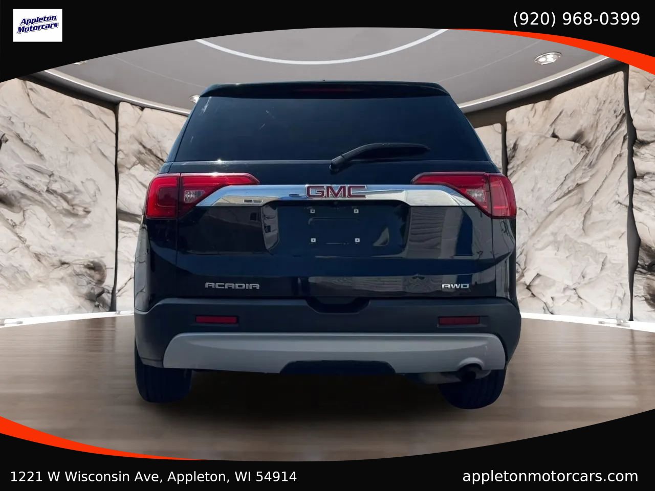 Used 2017 GMC Acadia SLE AWD/4WD image 4