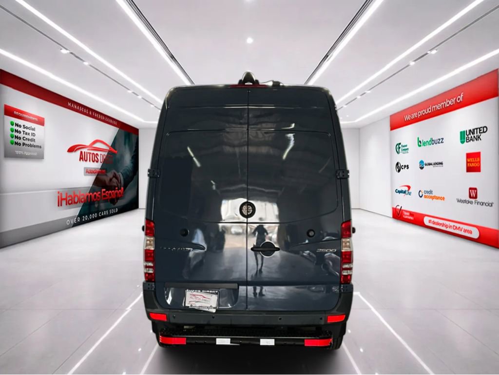 Used 2018 Mercedes-Benz Sprinter 2500 image 6