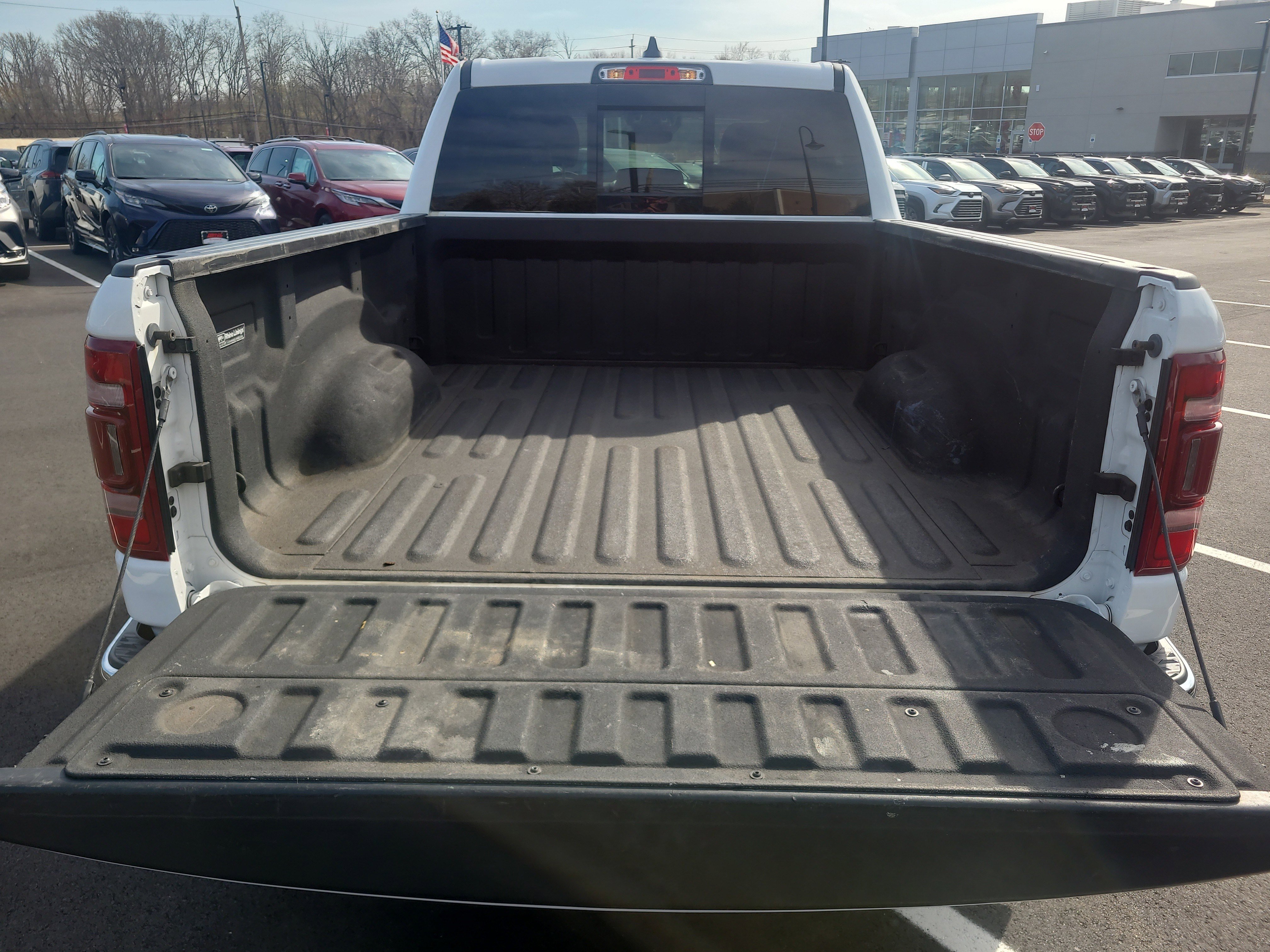 Used 2021 RAM 1500 Laramie AWD/4WD image 30