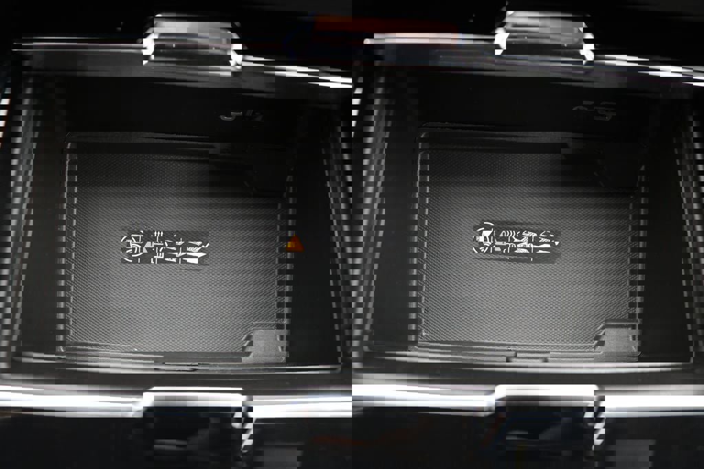 Used 2025 GMC Yukon XL Denali image 27