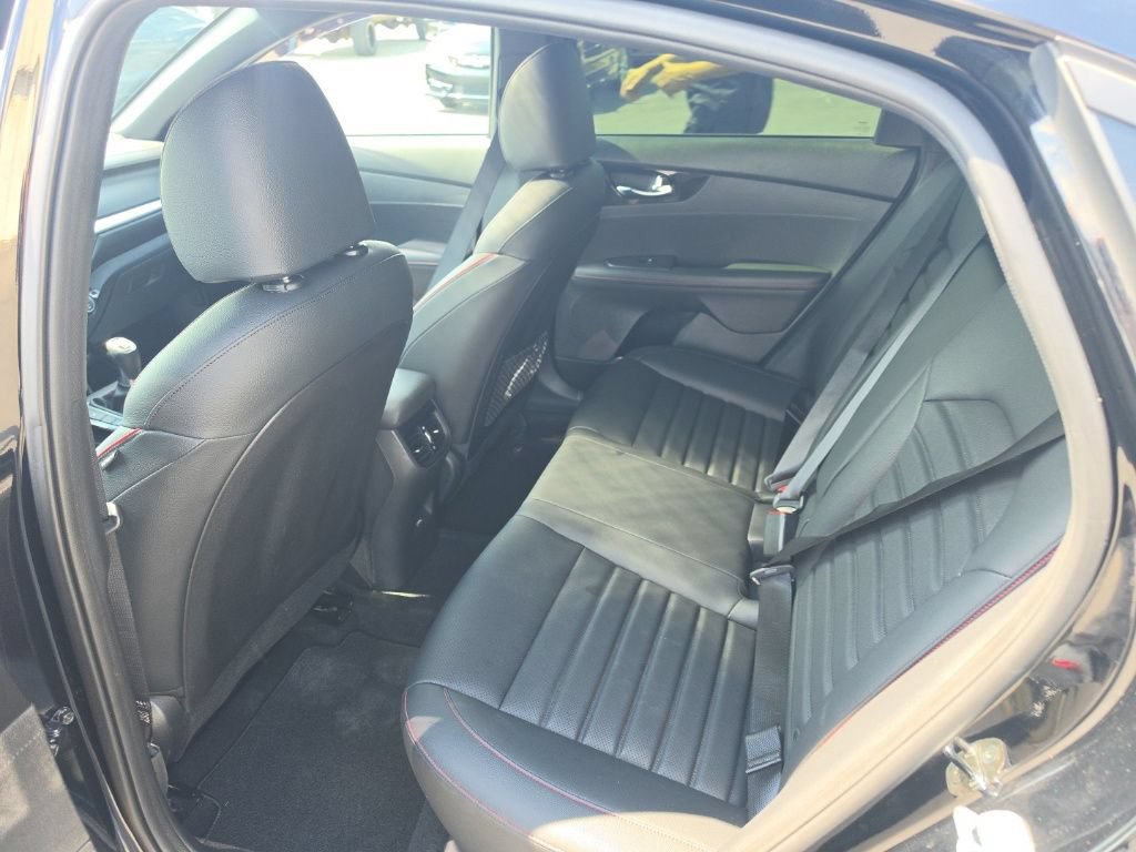 Used 2024 Kia Forte GT FWD image 27