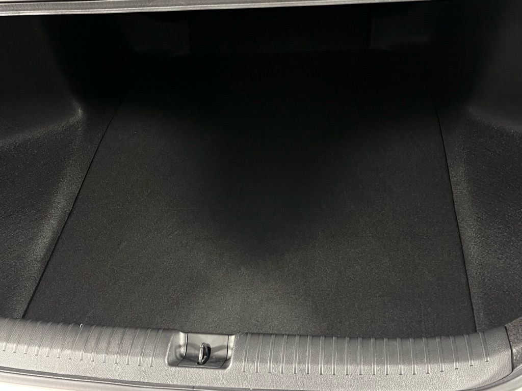 Used 2025 Honda Accord Sport image 26