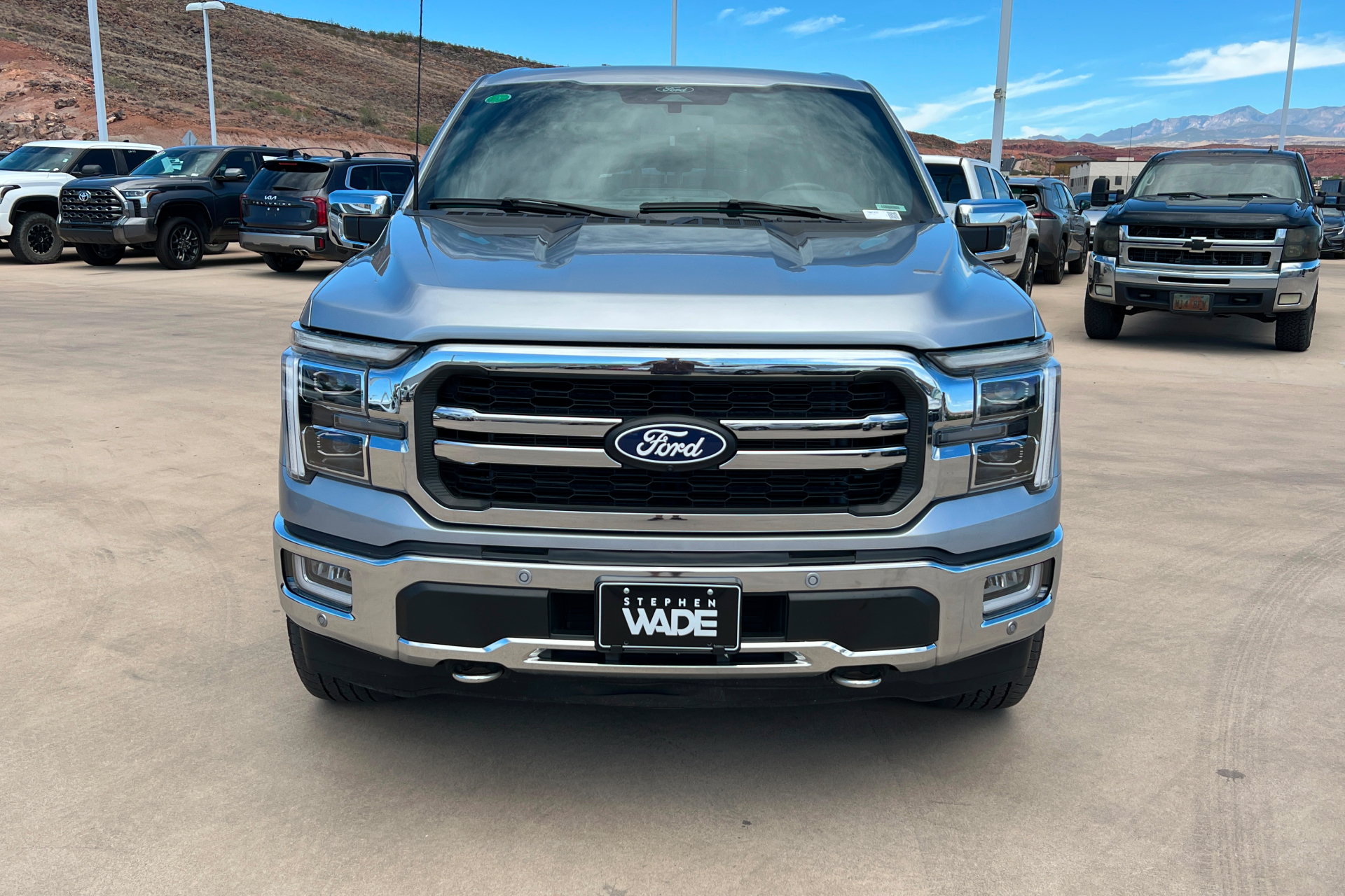 Used 2024 Ford F150 Lariat w/ Bed Utility Package AWD/4WD image 8
