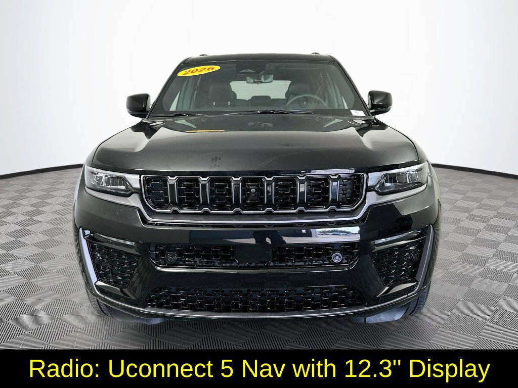 Used 2026 Jeep Grand Cherokee Limited AWD/4WD image 4