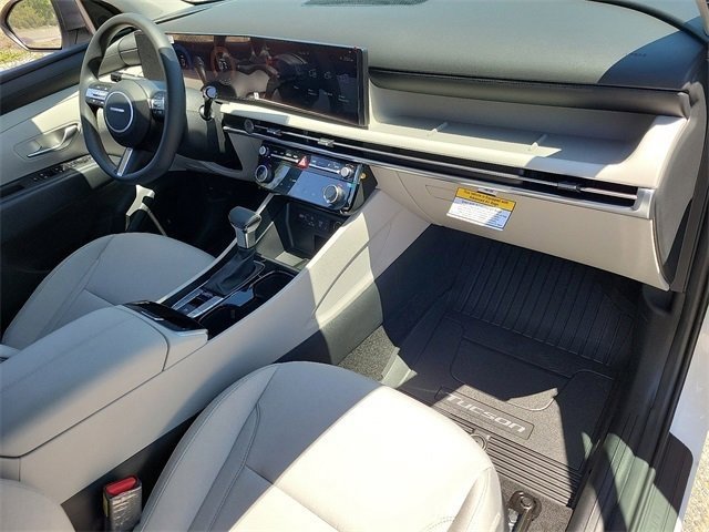 New 2025 Hyundai Tucson SEL image 13