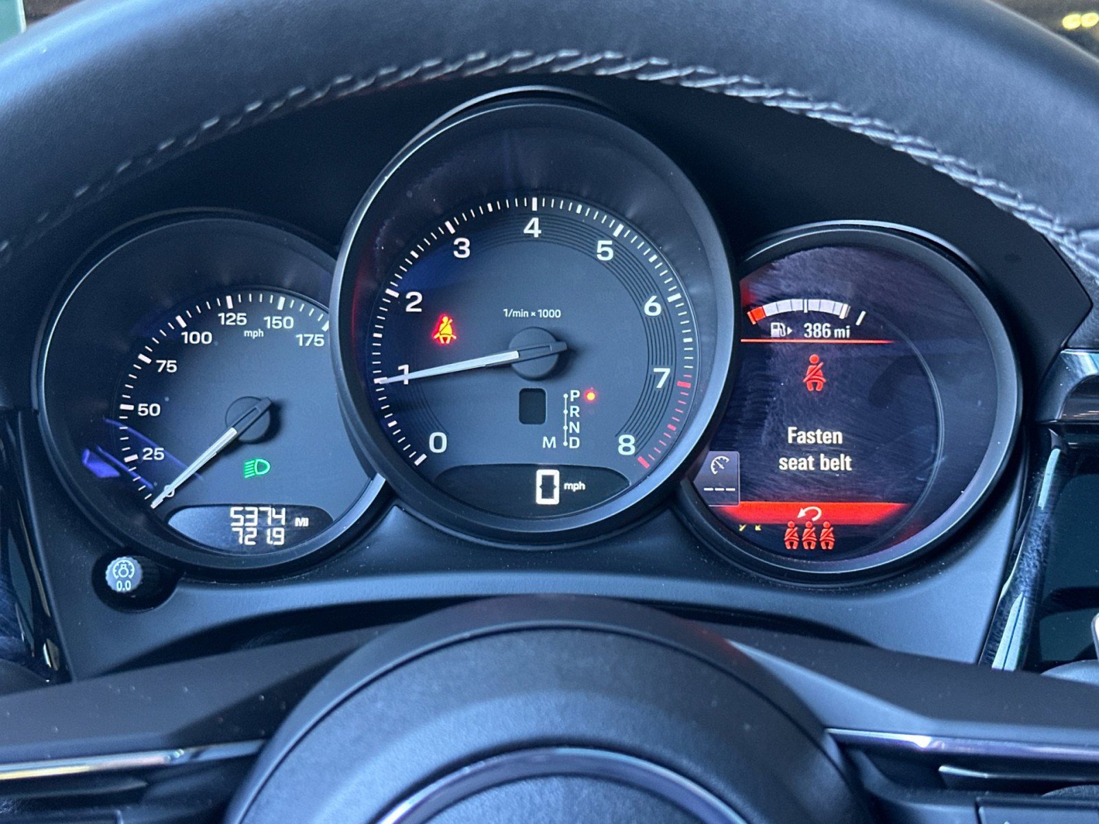 Used 2025 Porsche Macan image 24